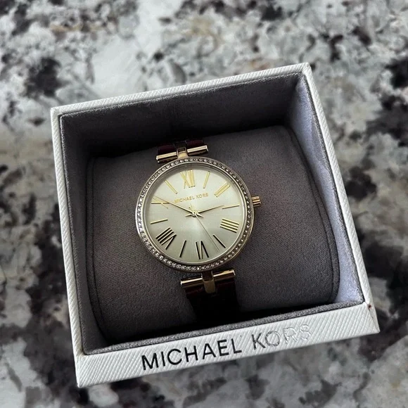 Michael Kors Watch NWT Michael Kors MK7109 Janelle Ladies Watch NWT Oversized, two  main image 4